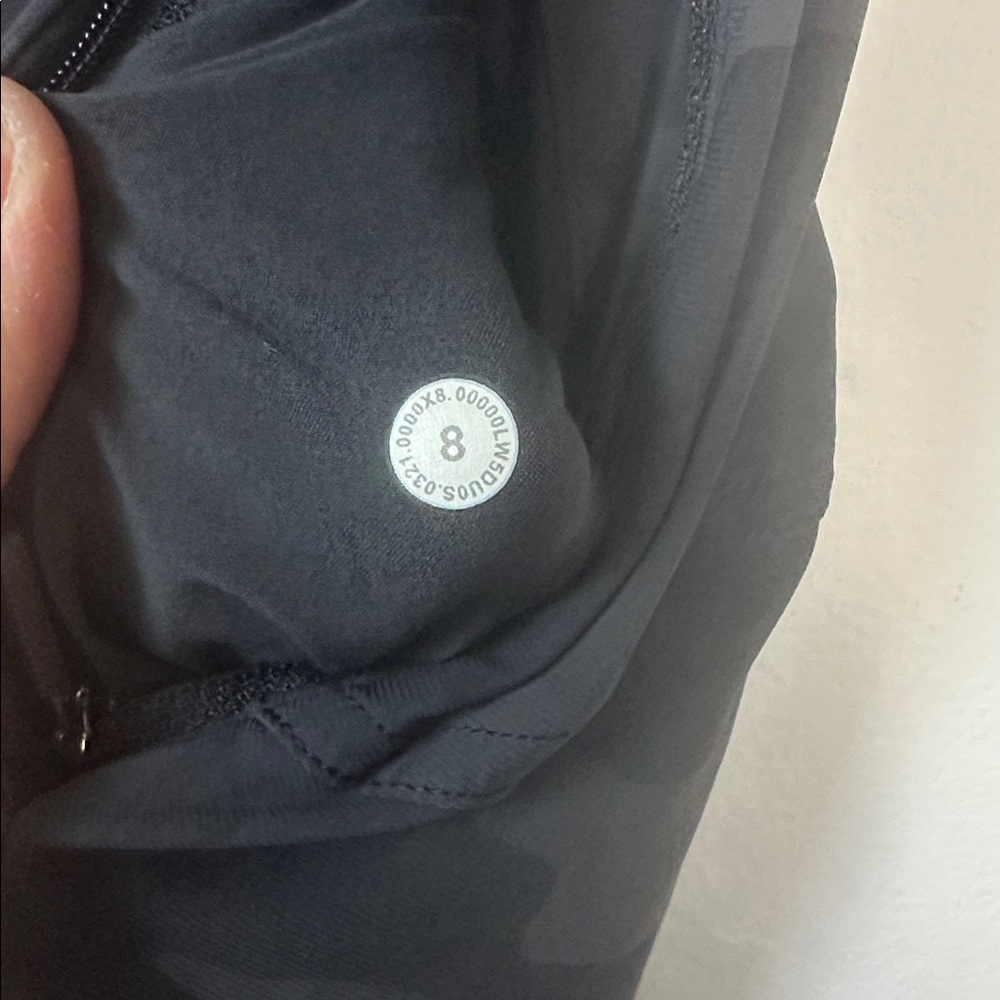 Lululemon Adapted State High Rise Joggers 28” Heritage 365 Camo Deep Coal Size 8 - Picture 16 of 16